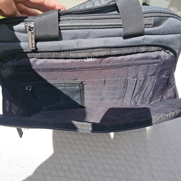 Samsonite Travel Laptop Bag with Tons of Pockets and Luggage Strap - Picture 7 of 13